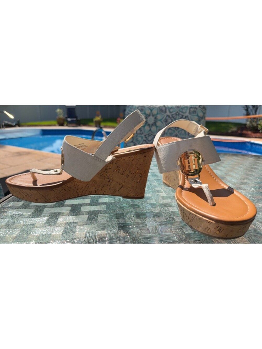 Tommy Hilfiger White Leather Cork Wedge Sandals Gold TH Logo Thong Size 10M